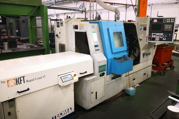 tornio-cnc-reparto-produzione-tiemme-meccanica10